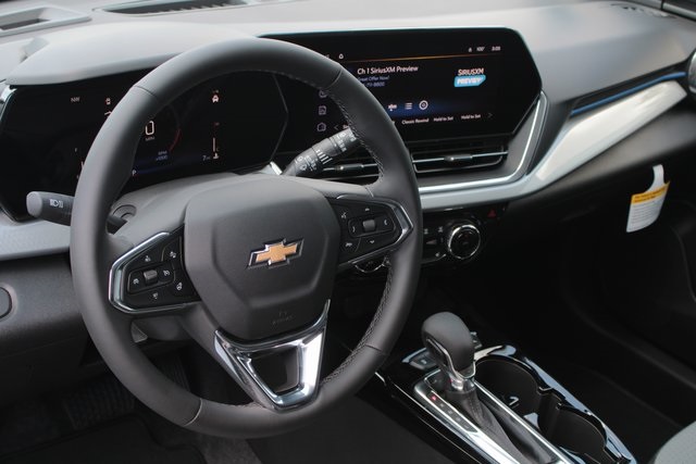 new 2025 Chevrolet Trax car, priced at $25,485