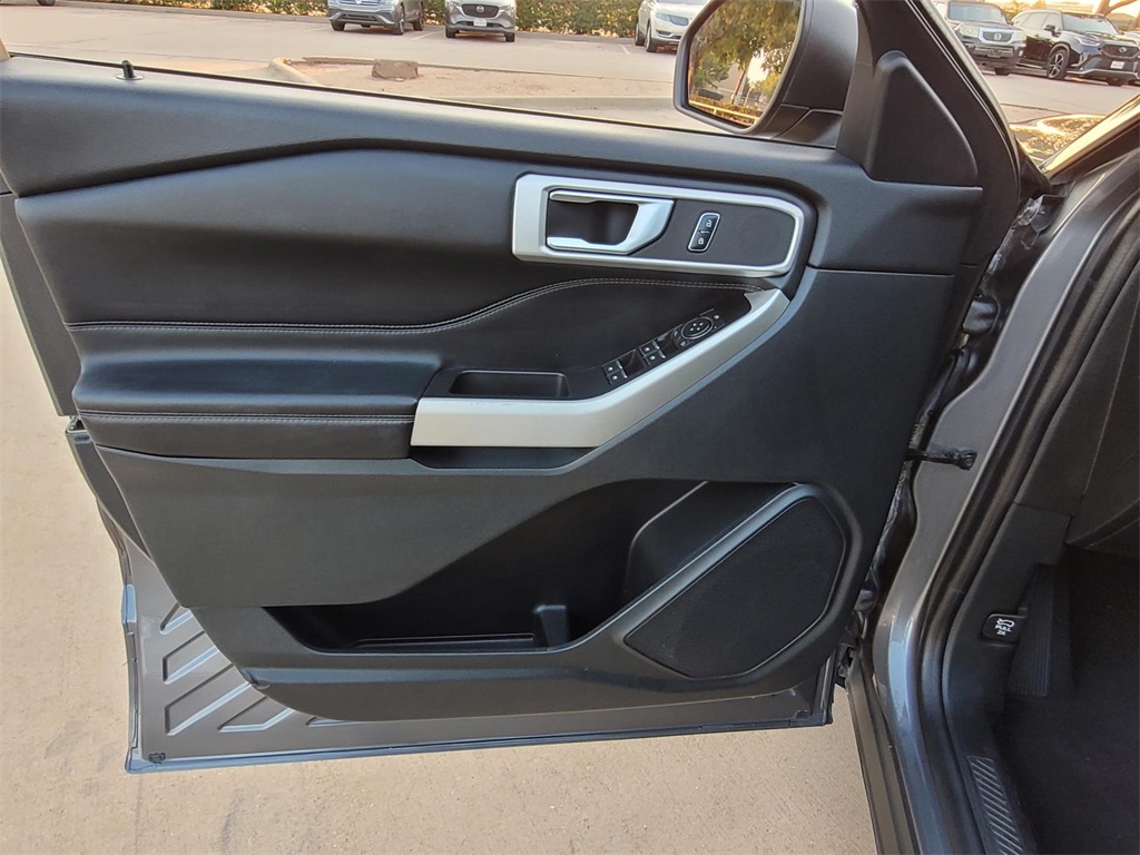 used 2021 Ford Explorer car, priced at $20,961