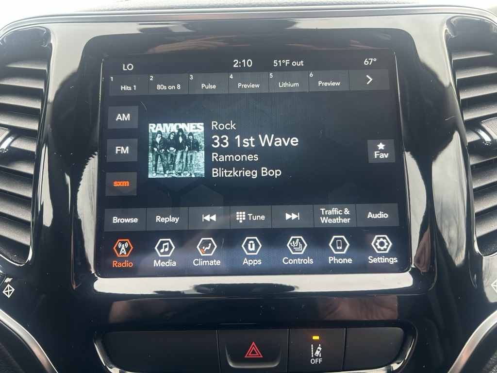 used 2022 Jeep Cherokee car, priced at $26,689