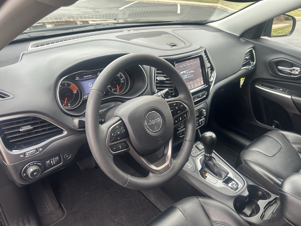 used 2022 Jeep Cherokee car, priced at $26,689