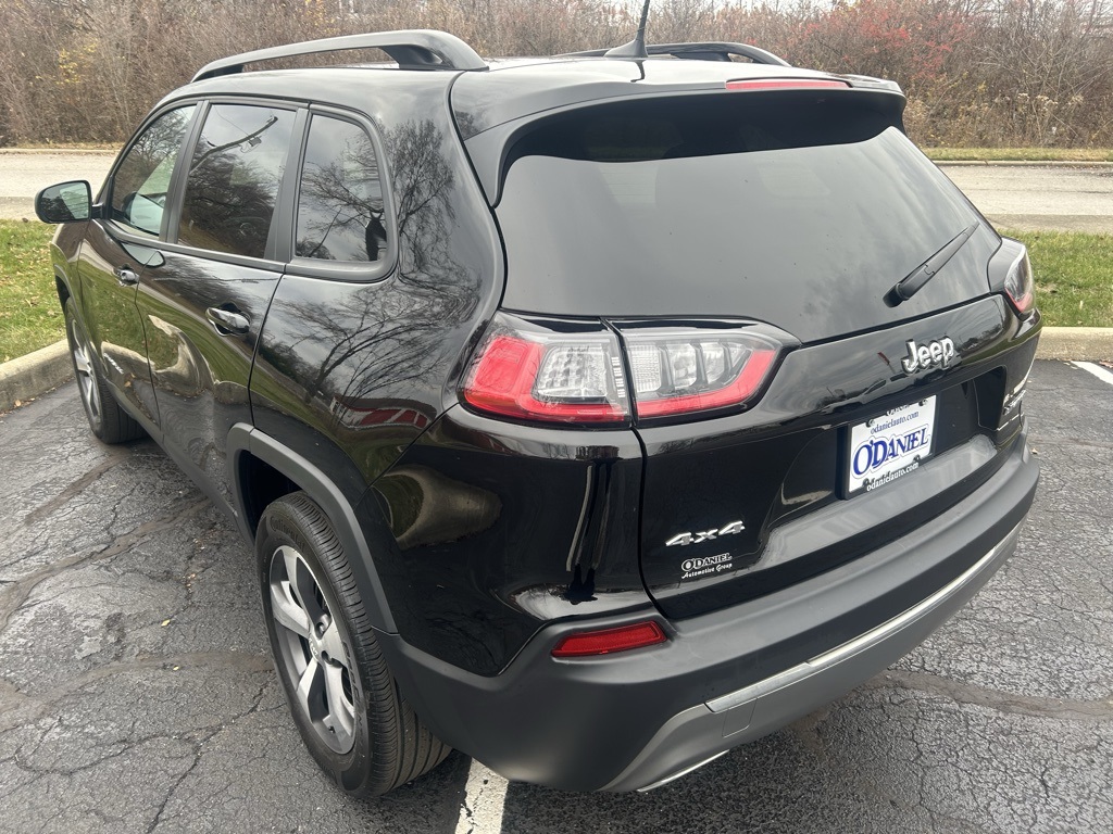 used 2022 Jeep Cherokee car, priced at $26,689