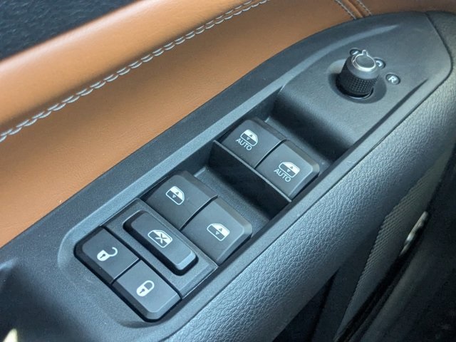 new 2025 Jeep Compass car, priced at $25,710