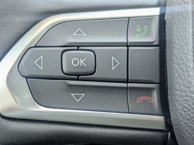new 2025 Jeep Compass car, priced at $25,710