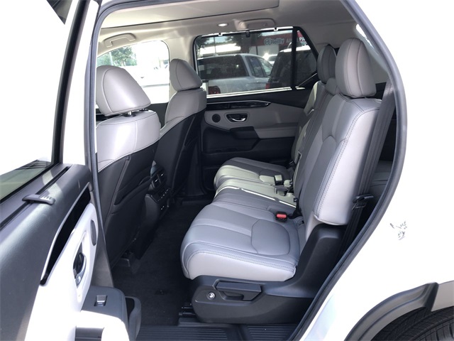 new 2025 Honda Pilot car, priced at $49,895