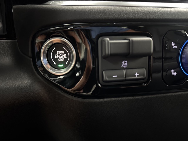 new 2025 Chevrolet Silverado 2500HD car, priced at $75,725