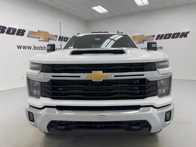 new 2025 Chevrolet Silverado 2500HD car, priced at $75,725