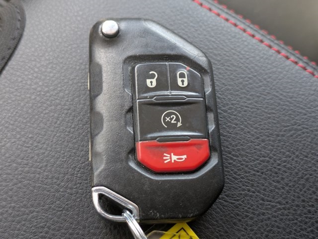 used 2022 Jeep Gladiator car, priced at $34,340