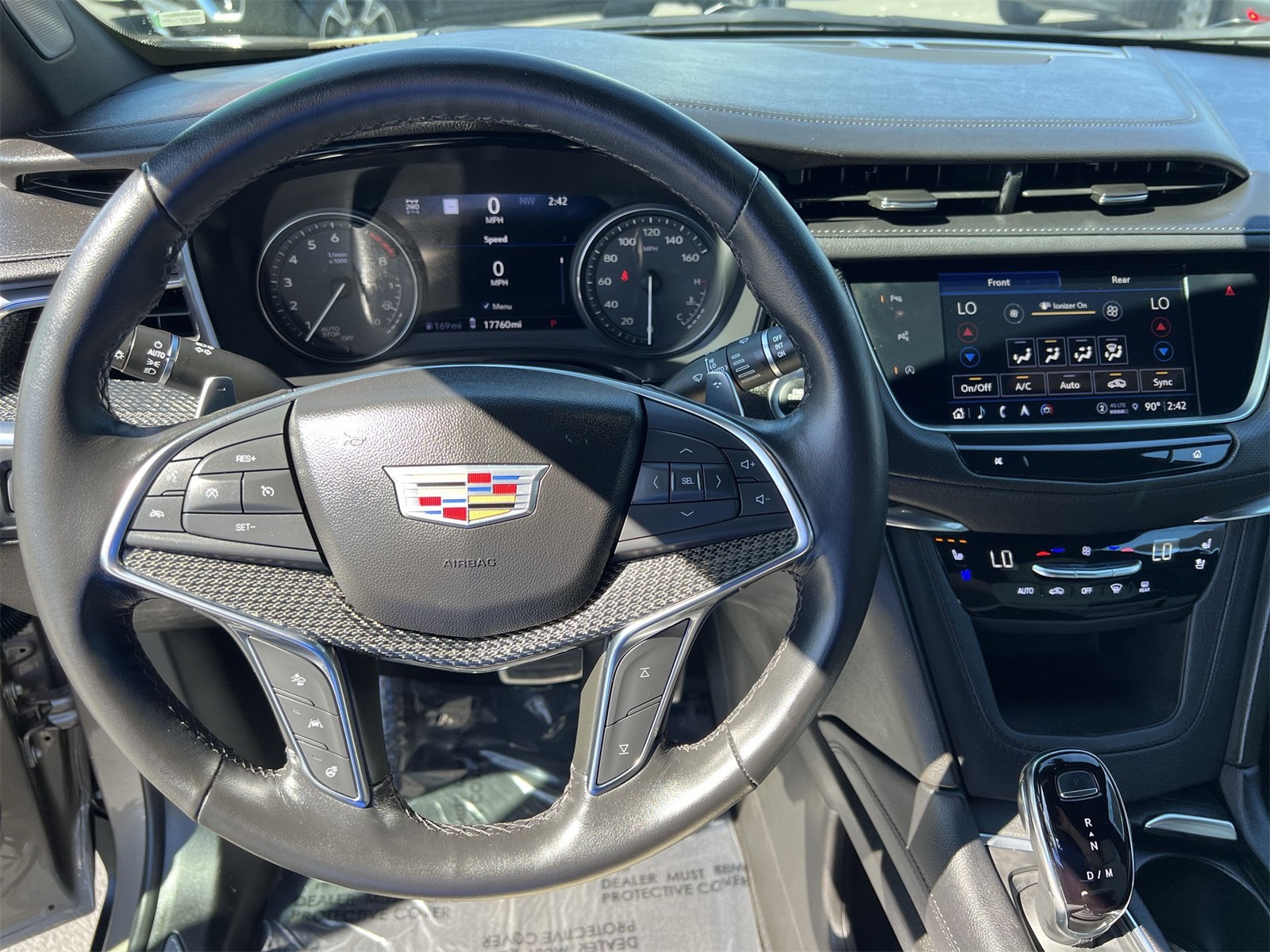 used 2023 Cadillac XT5 car, priced at $41,991
