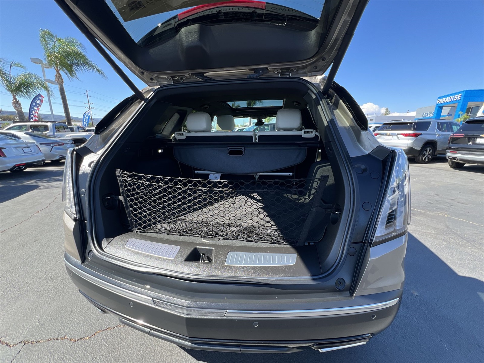 used 2023 Cadillac XT5 car, priced at $41,991