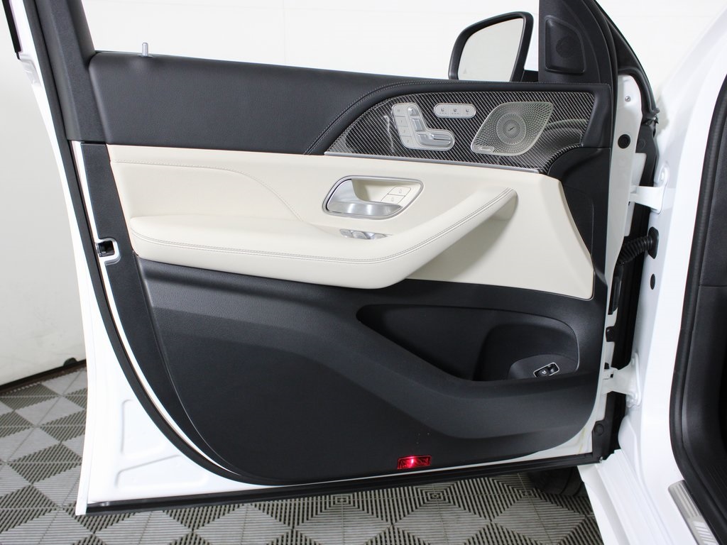 new 2026 Mercedes-Benz GLE car, priced at $99,740