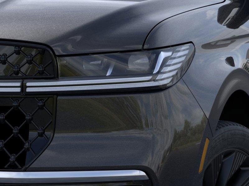 new 2025 Lincoln Navigator car, priced at $106,440