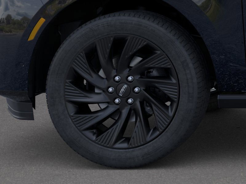 new 2025 Lincoln Navigator car, priced at $106,440