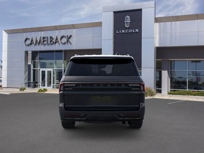 new 2025 Lincoln Navigator car, priced at $106,440