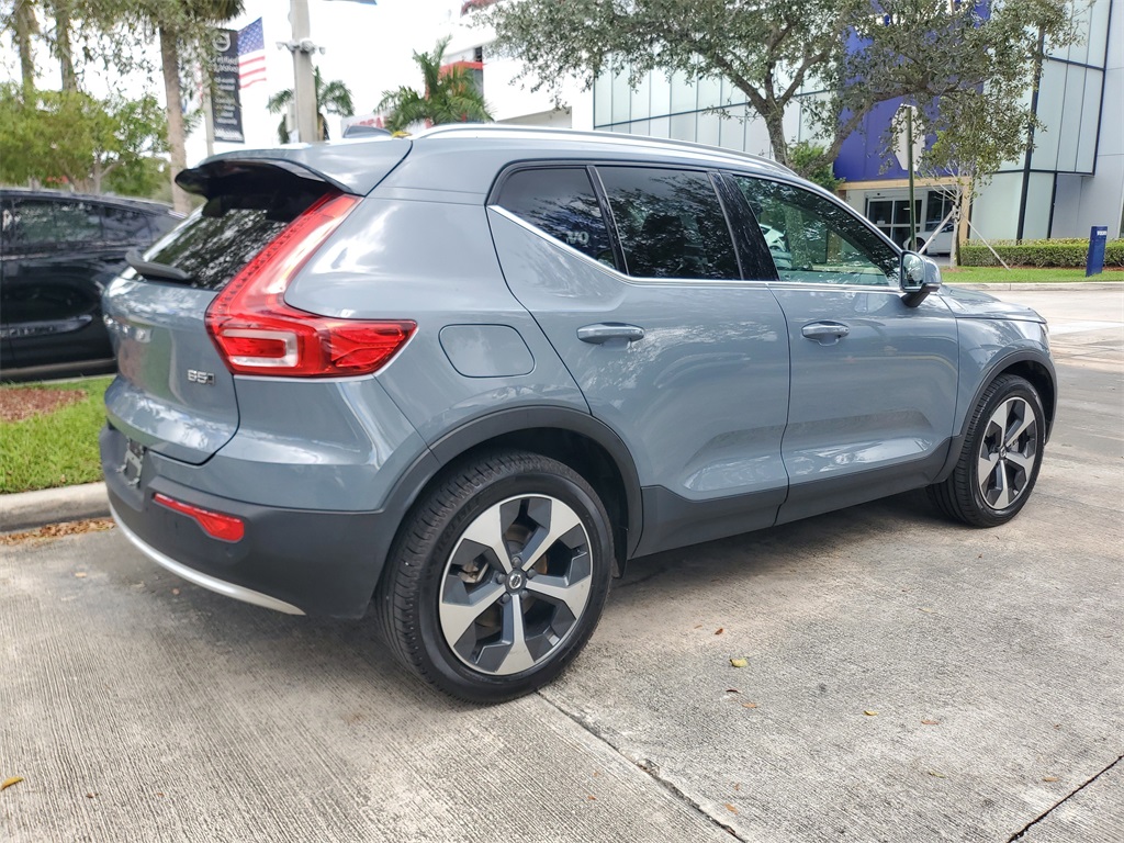 used 2023 Volvo XC40 car, priced at $29,994