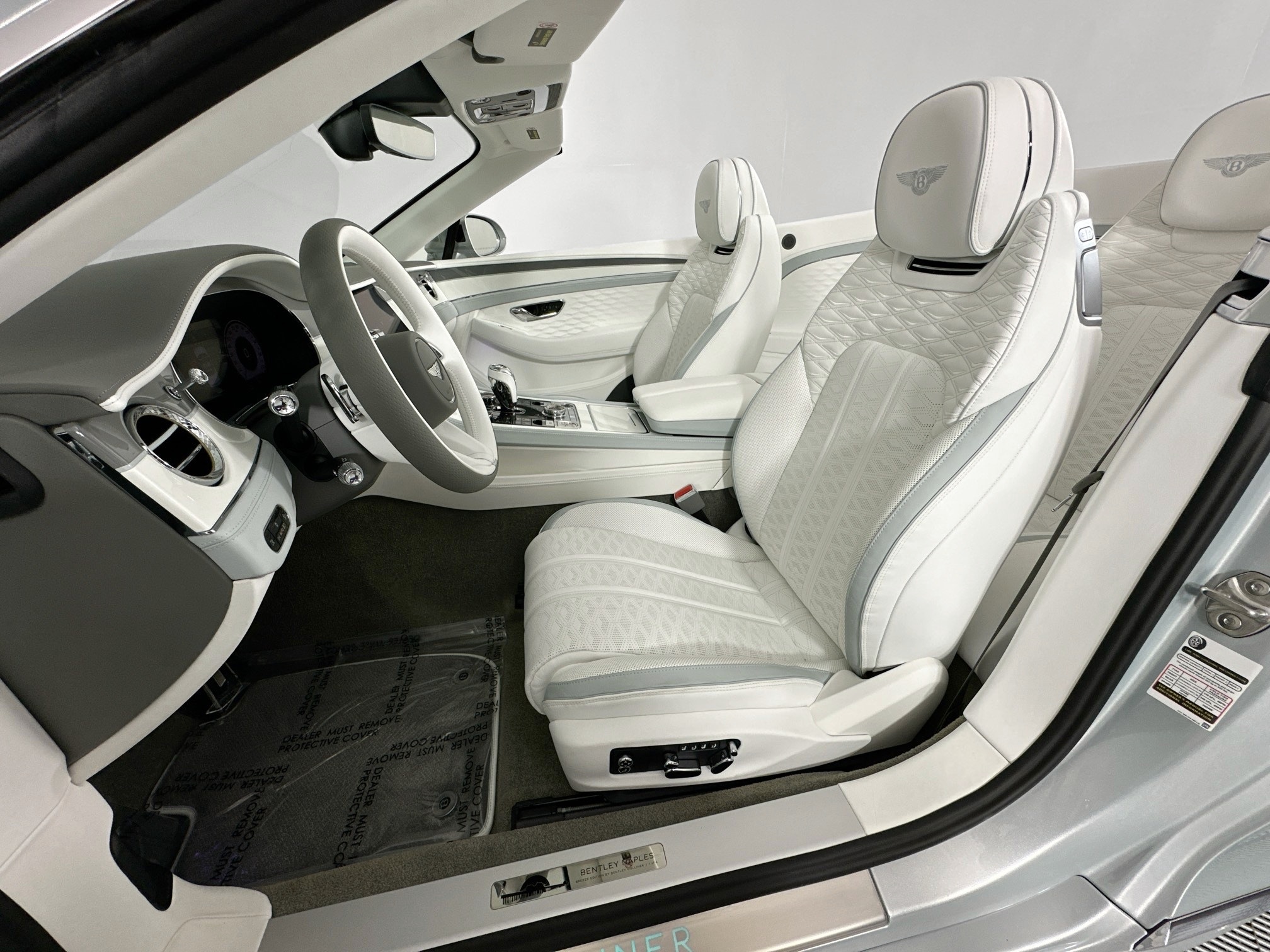 new 2025 Bentley Continental GTC car