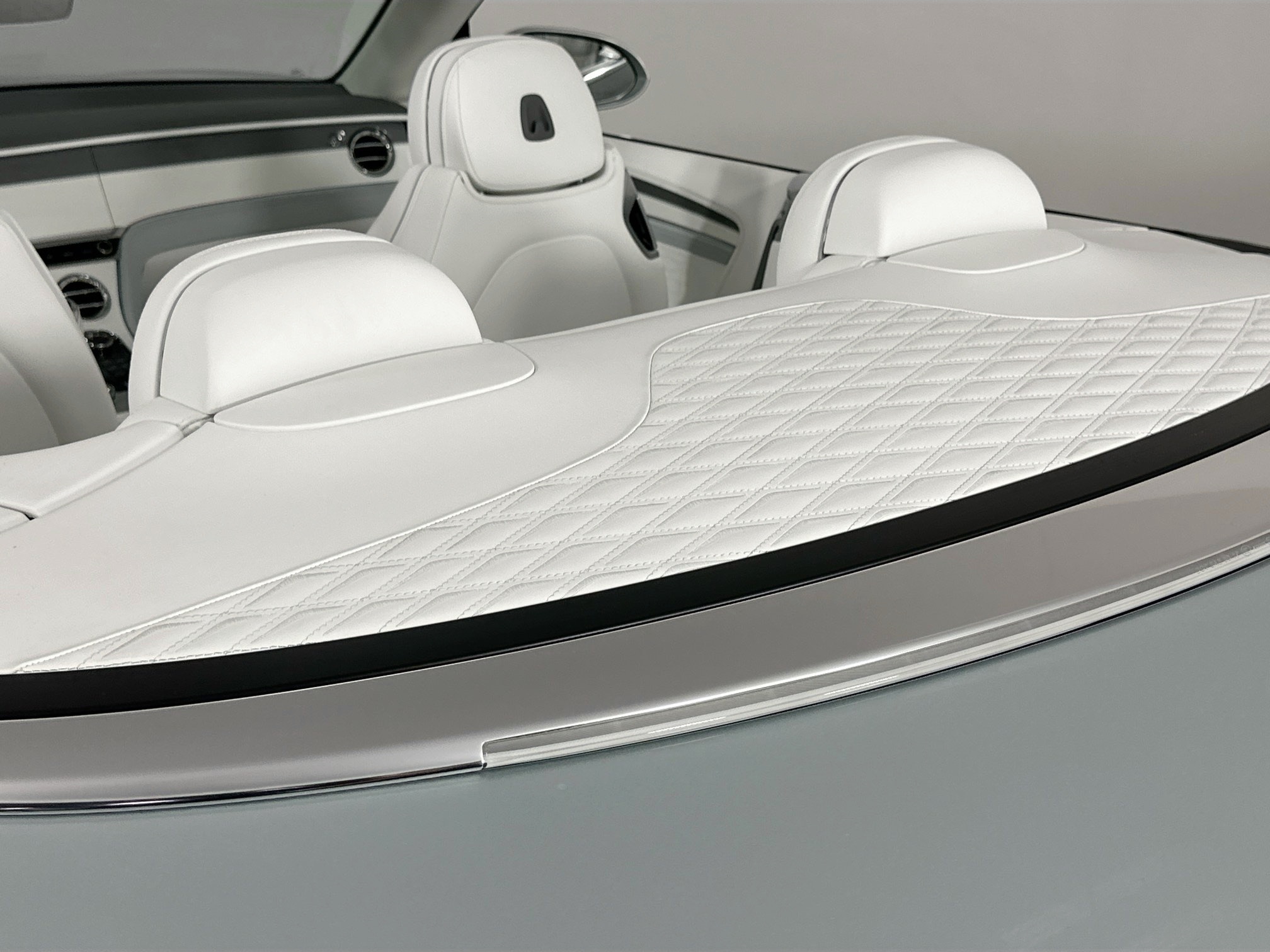 new 2025 Bentley Continental GTC car