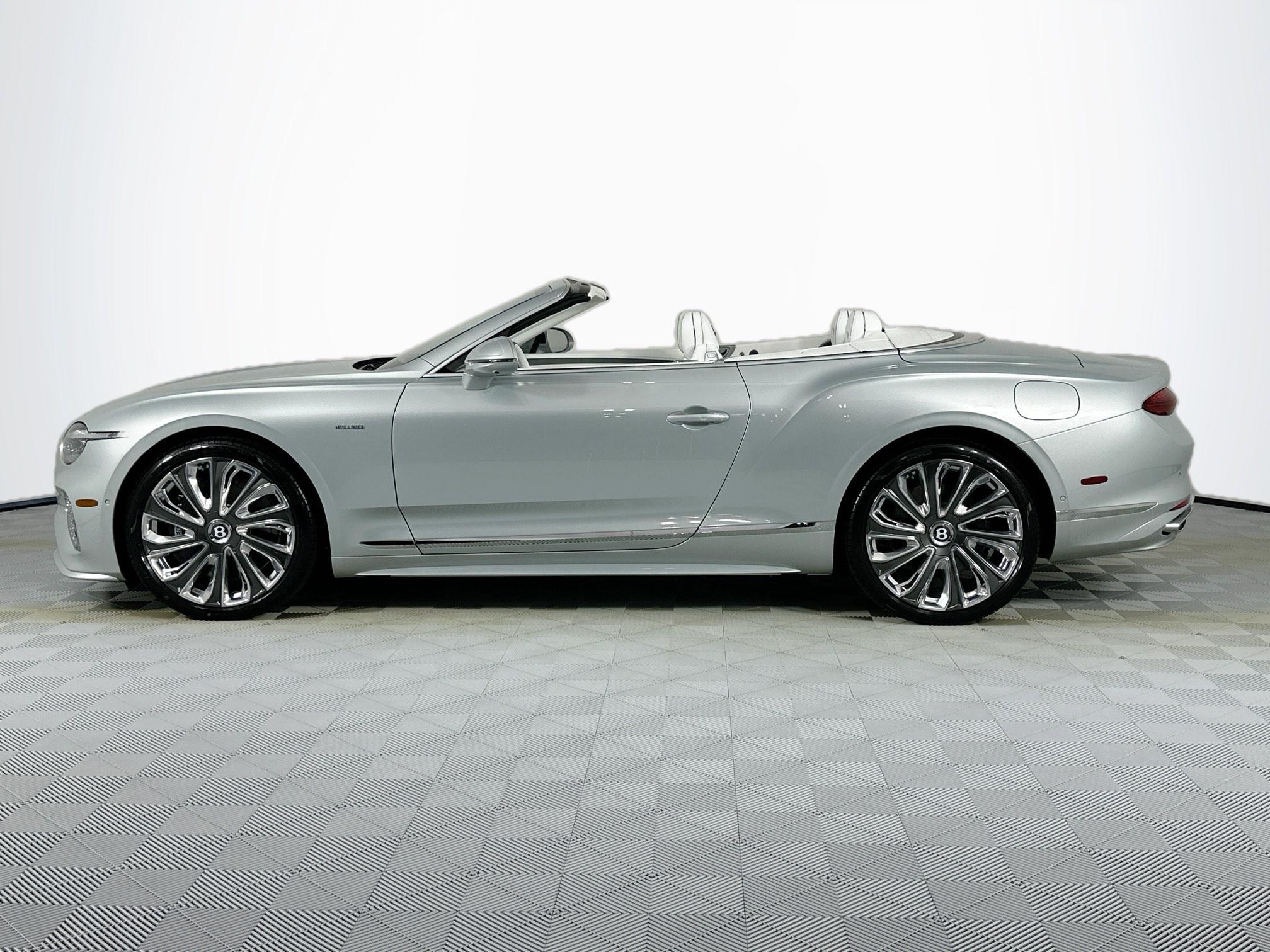 new 2025 Bentley Continental GTC car