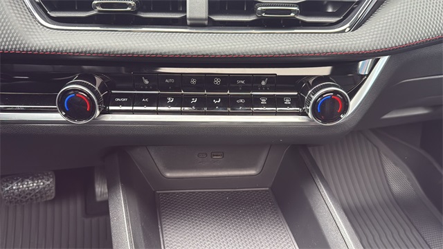 new 2026 Chevrolet Equinox car, priced at $39,710