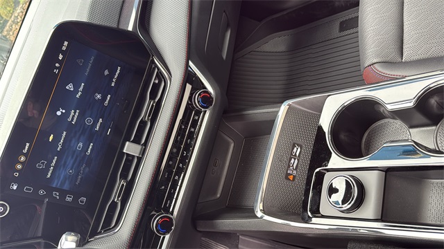 new 2026 Chevrolet Equinox car, priced at $39,710