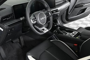 new 2025 Kia K5 car, priced at $29,064
