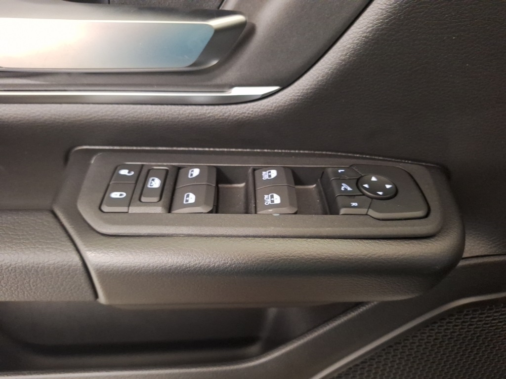 new 2025 Ram 1500 car, priced at $42,999