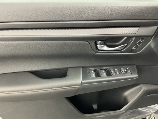 new 2026 Honda CR-V Hybrid car, priced at $41,675