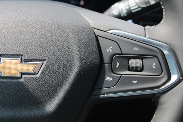 new 2025 Chevrolet Trax car, priced at $25,880