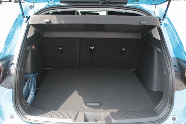 new 2025 Chevrolet Trax car, priced at $25,880
