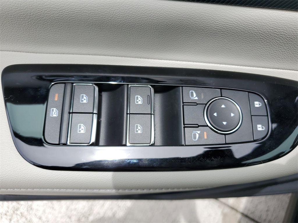 new 2025 Nissan Murano car, priced at $45,319