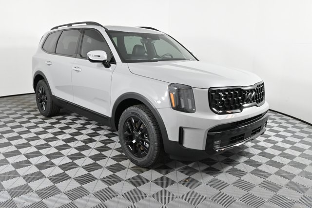 new 2025 Kia Telluride car, priced at $55,109