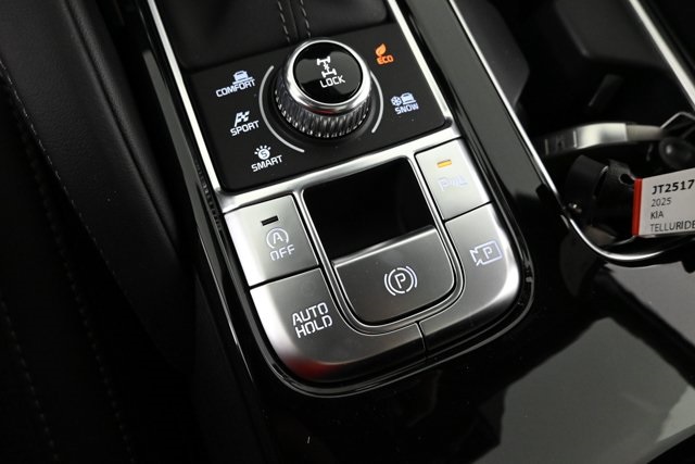 new 2025 Kia Telluride car, priced at $55,109