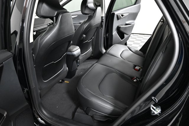 new 2025 Kia EV6 car, priced at $46,246