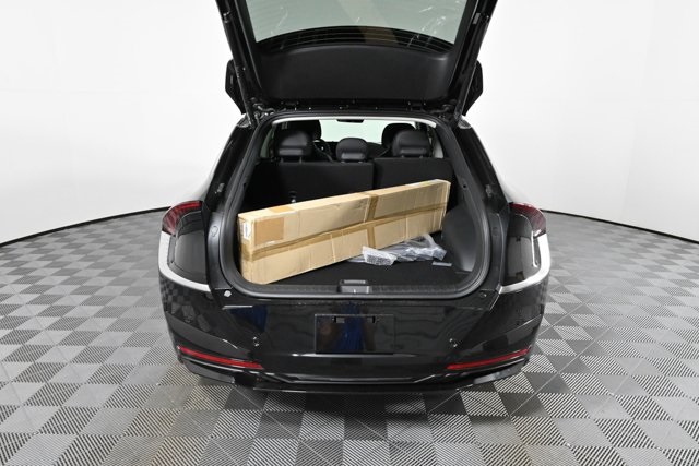 new 2025 Kia EV6 car, priced at $46,246