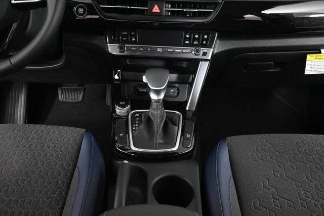 new 2025 Kia Seltos car, priced at $25,494