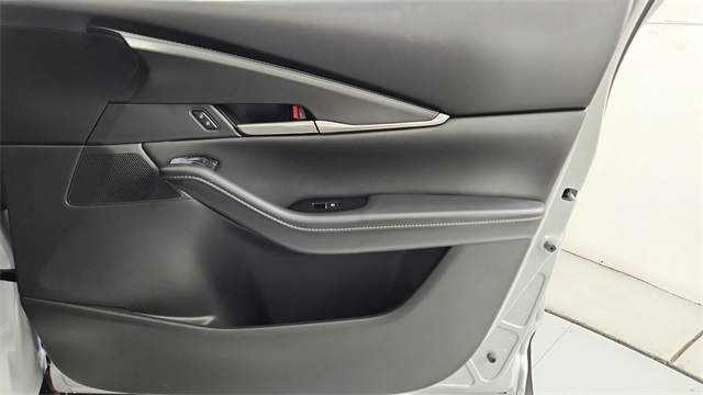 used 2025 Mazda CX-30 car