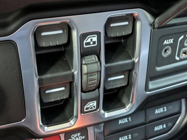new 2025 Jeep Wrangler car, priced at $59,000