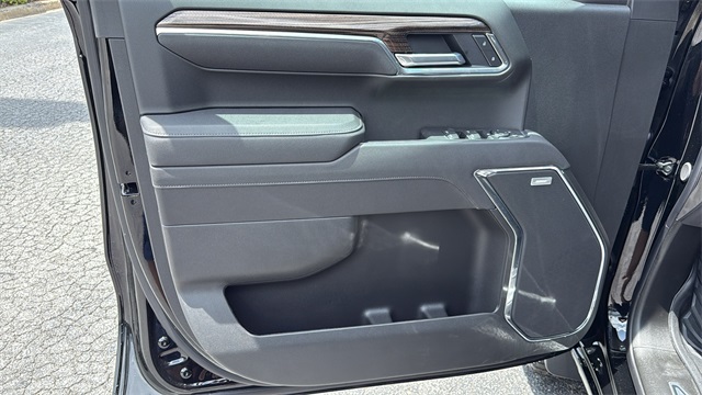 new 2025 Chevrolet Silverado 1500 car, priced at $69,085