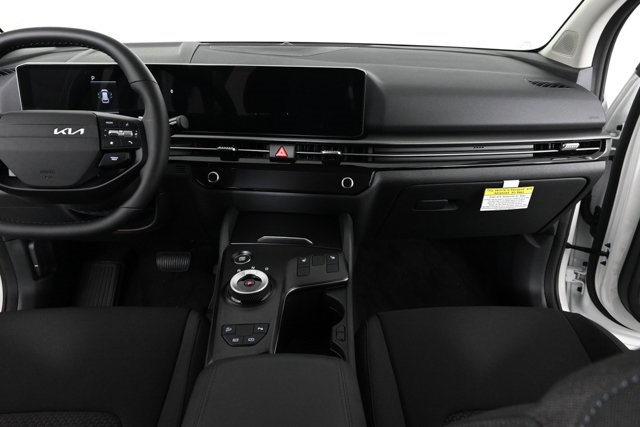 new 2026 Kia Sportage Hybrid car, priced at $35,875