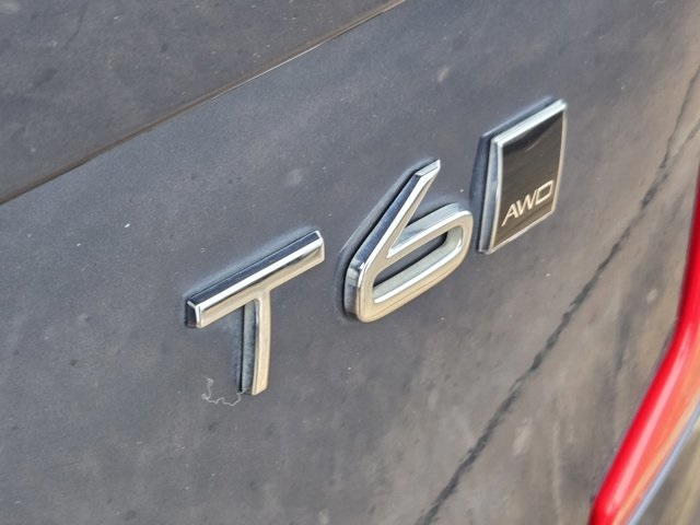 used 2020 Volvo XC90 car, priced at $24,300