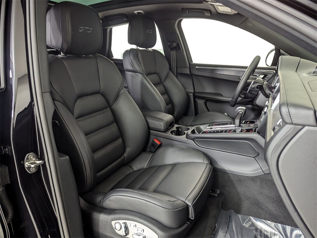 used 2025 Porsche Macan car, priced at $101,981