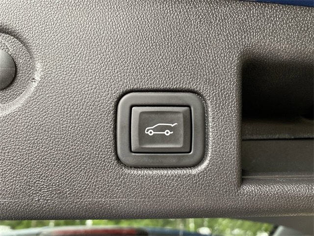 used 2024 Chevrolet Equinox car, priced at $23,665