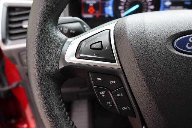 used 2024 Ford Edge car, priced at $30,000
