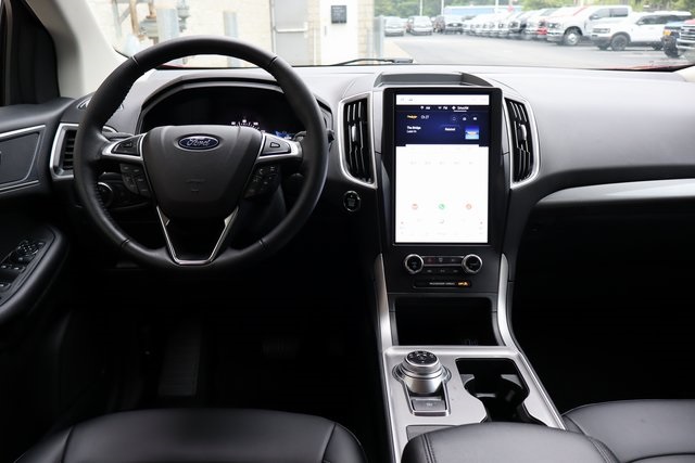 used 2024 Ford Edge car, priced at $30,000