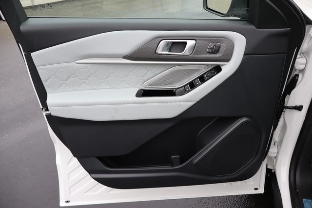 new 2025 Ford Explorer car, priced at $57,216