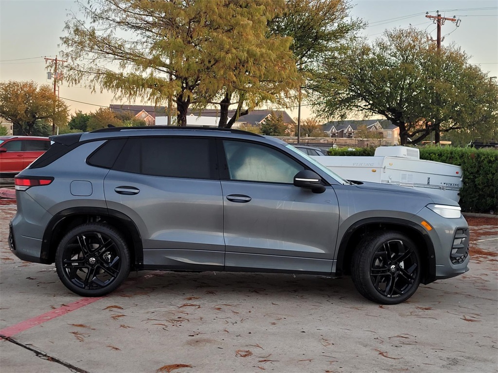 new 2026 Volkswagen Tiguan car, priced at $37,903