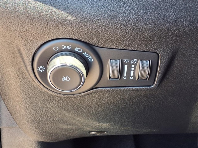 used 2022 Jeep Compass car, priced at $21,900