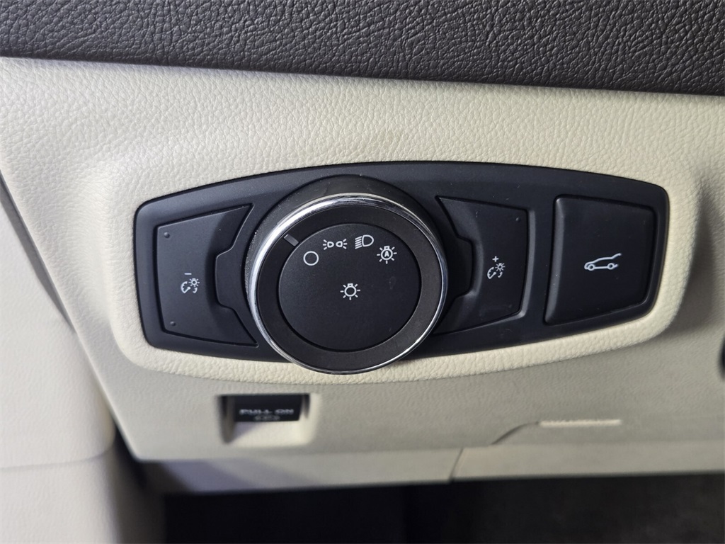 used 2019 Lincoln MKC car, priced at $19,888