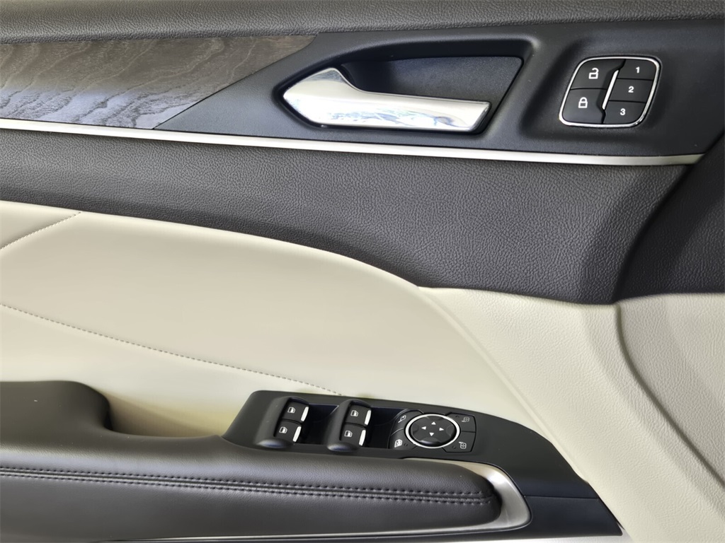 used 2019 Lincoln MKC car, priced at $19,888