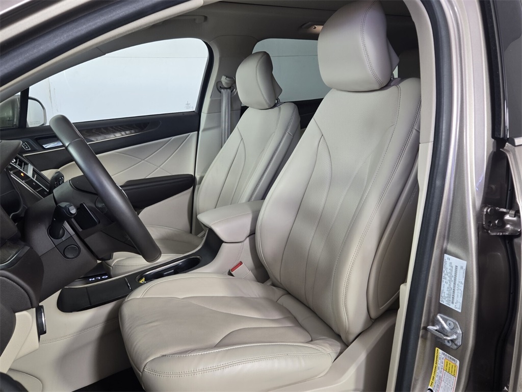 used 2019 Lincoln MKC car, priced at $19,888