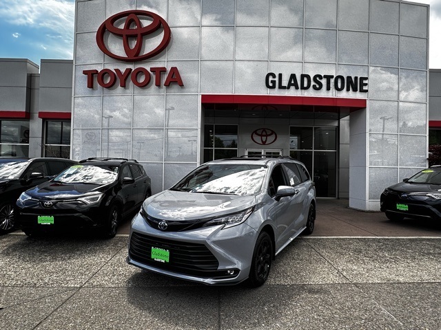 new 2025 Toyota Sienna car
